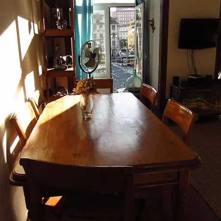 Apartamento Porta Da Figueira * Lisbona